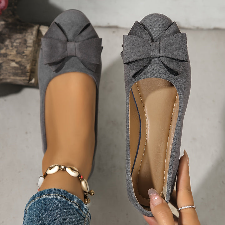Bella | Women's Bow Detail Round Toe Ballet Flats Slip-On