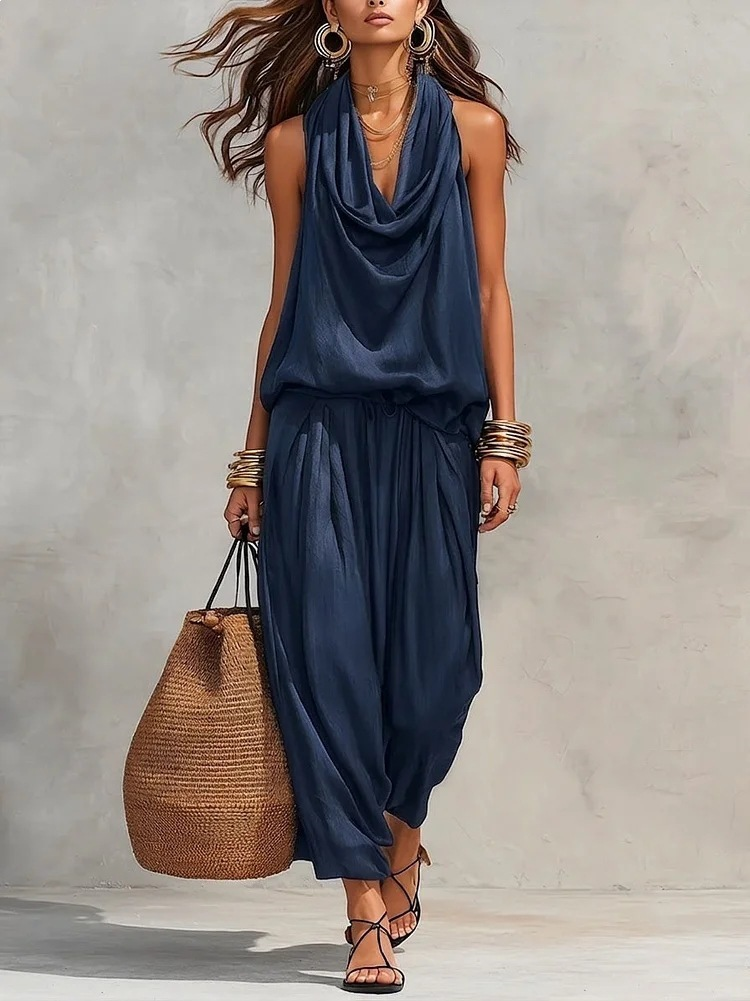 Nelly - Women Elegant Black Halter-Neck Two Piece Set