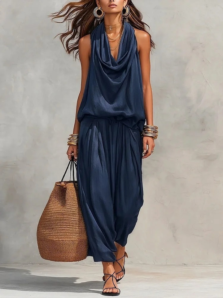 Nelly - Women Elegant Black Halter-Neck Two Piece Set