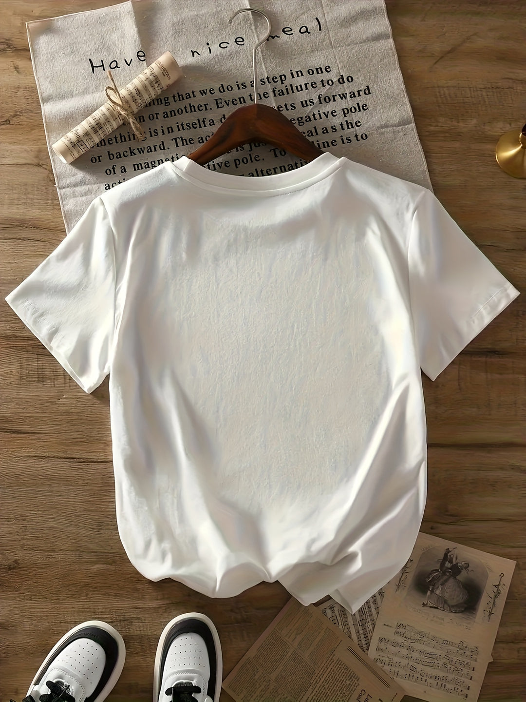 Shell - Casual Round Neck White Graphic Tee