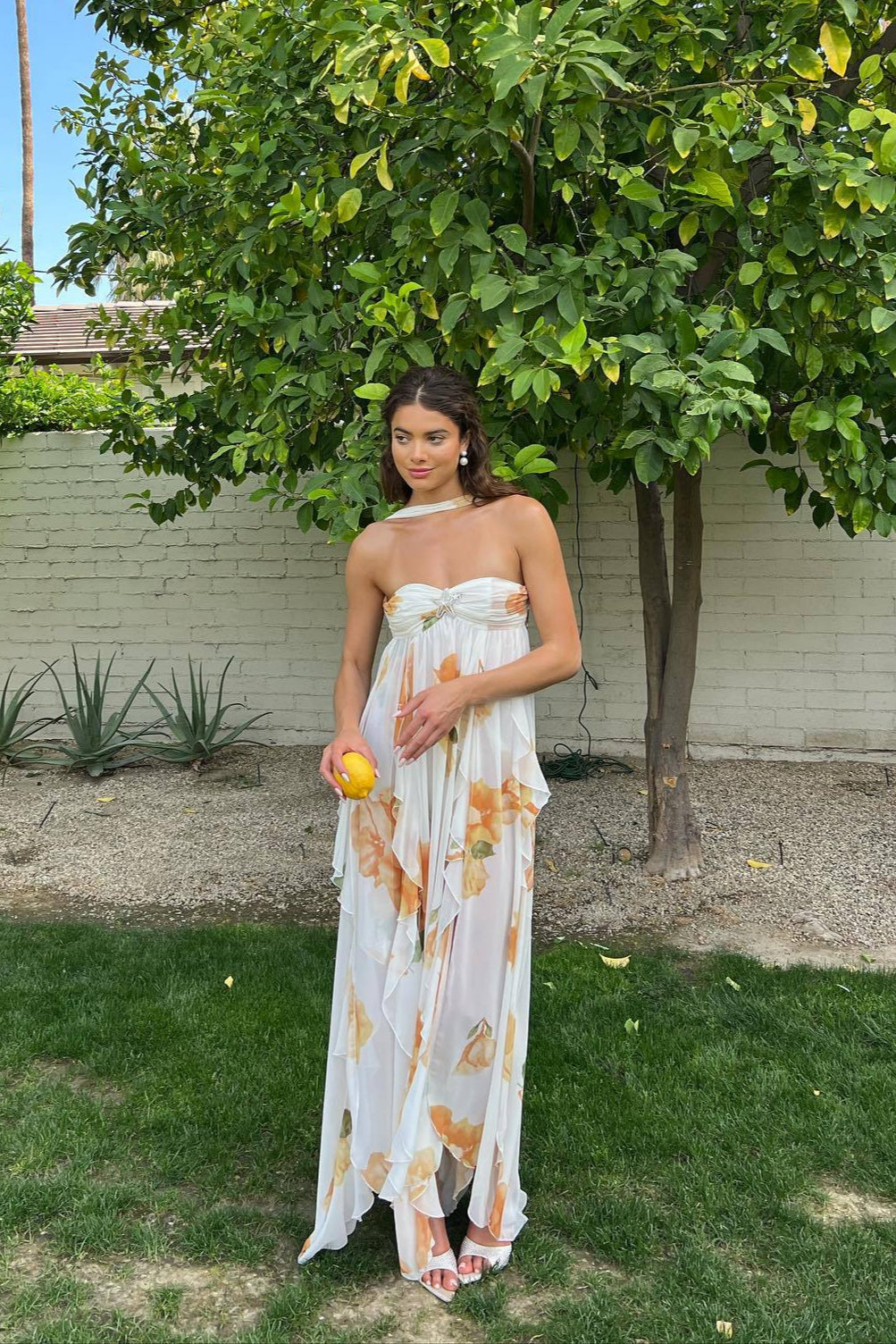 Vicky - Halter Open Back Maxi Dress