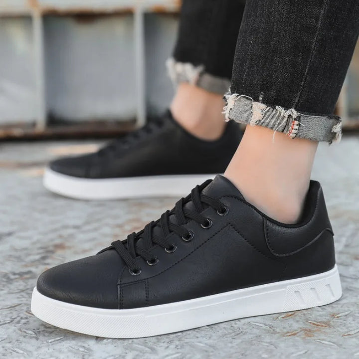 Julian - Men’s Casual Lace-Up Sneakers