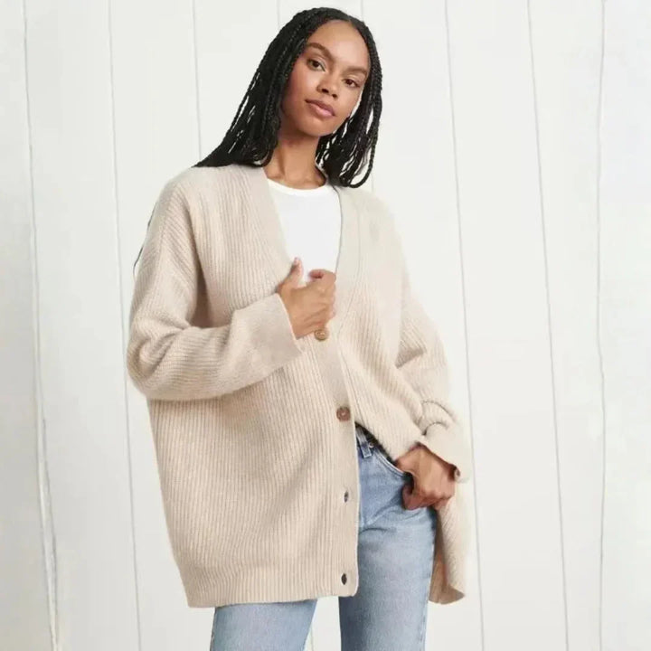 Olivia - Cozy Women's Button-Front Cardigan