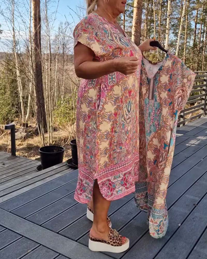 V-Neck Short-Sleeved Printed Shift Dress