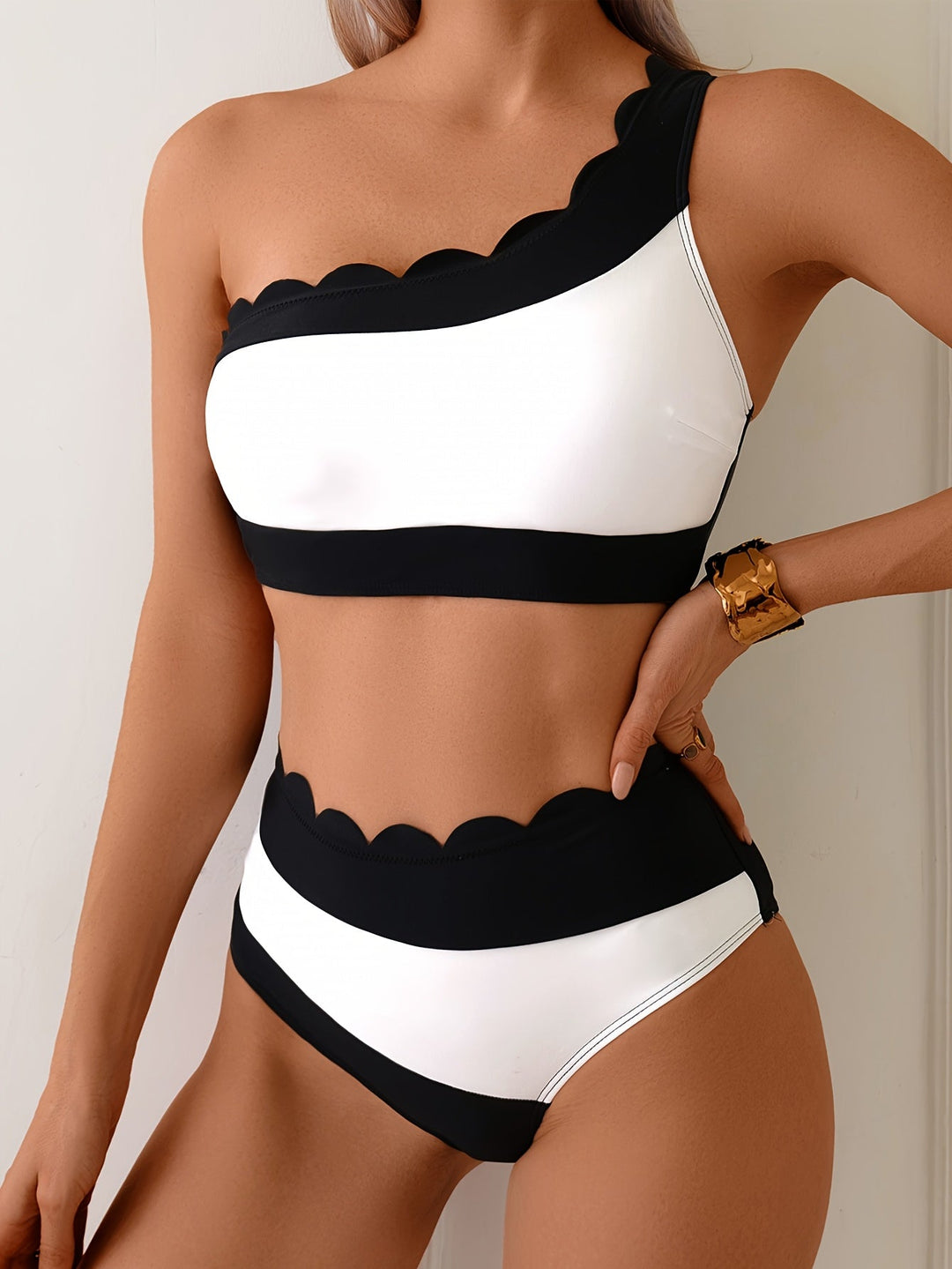 Petal - Women's Scallop Two-Piece Bikini Set
