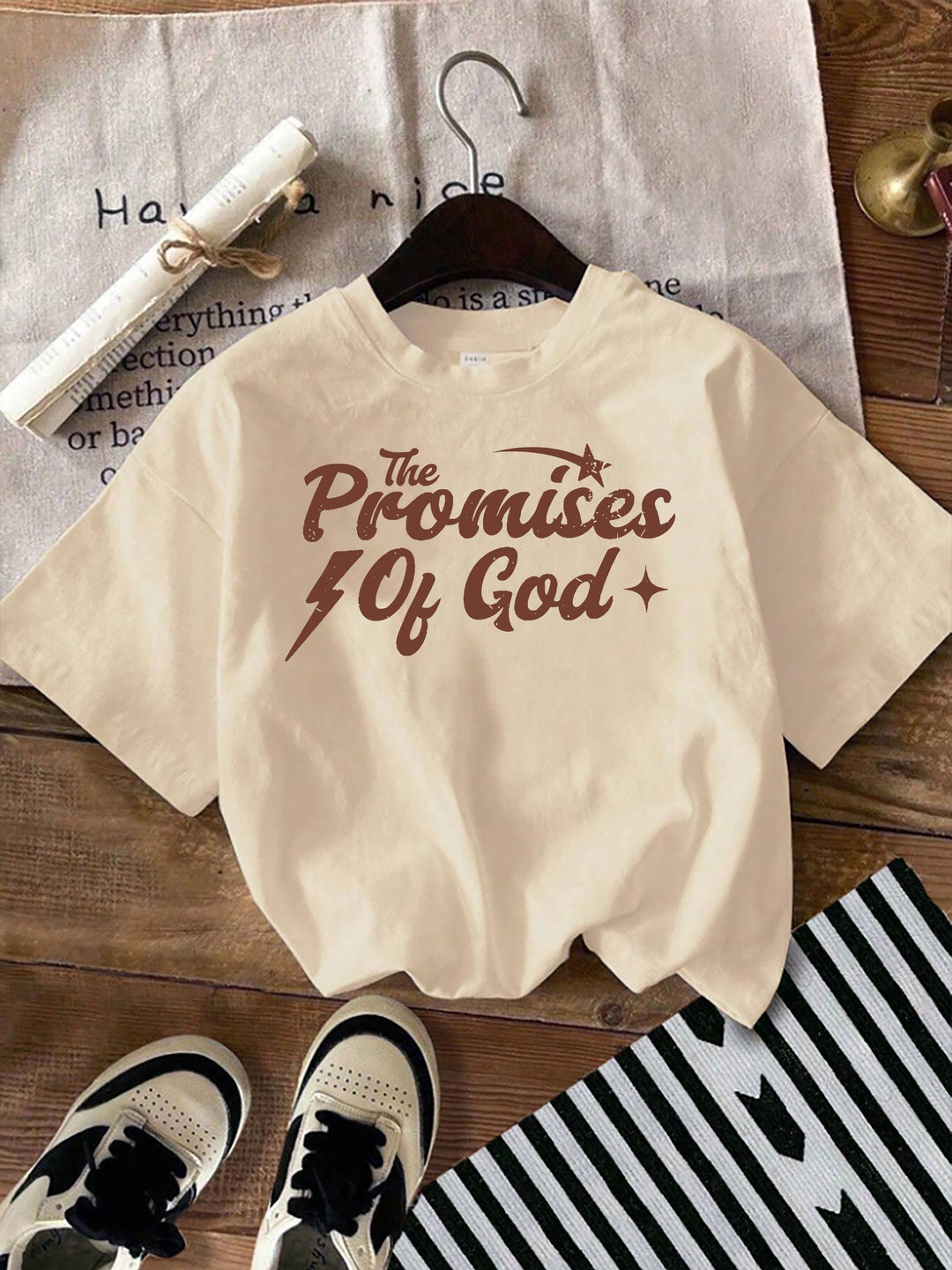 Faith - Women's Graphic Tee Crew Neck Casual Top