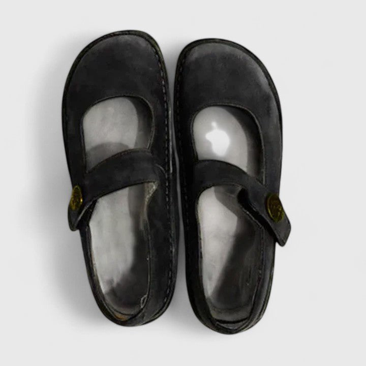 Carla - Orthopedic Mary Jane Shoes with Stitch Detail