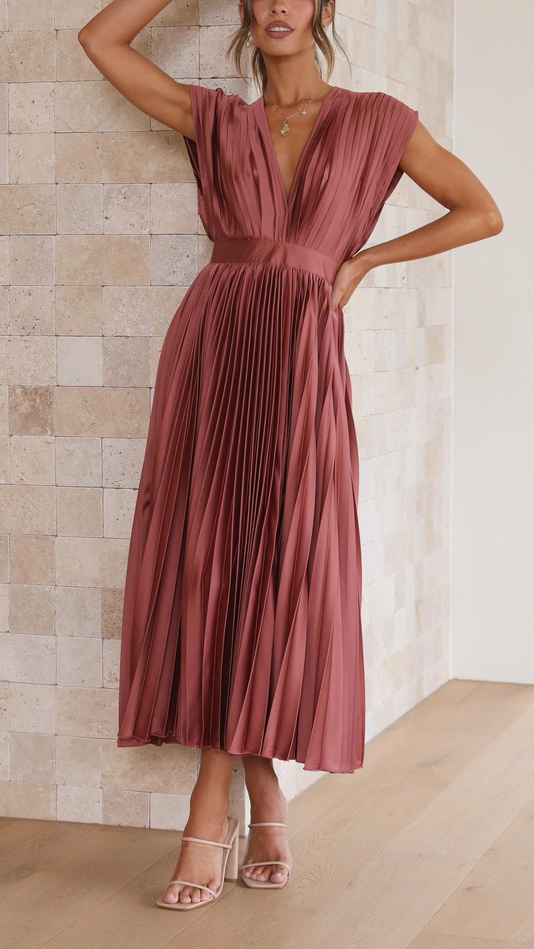 Kaitlyn | Elegant Pleated Wedding Guest Dress