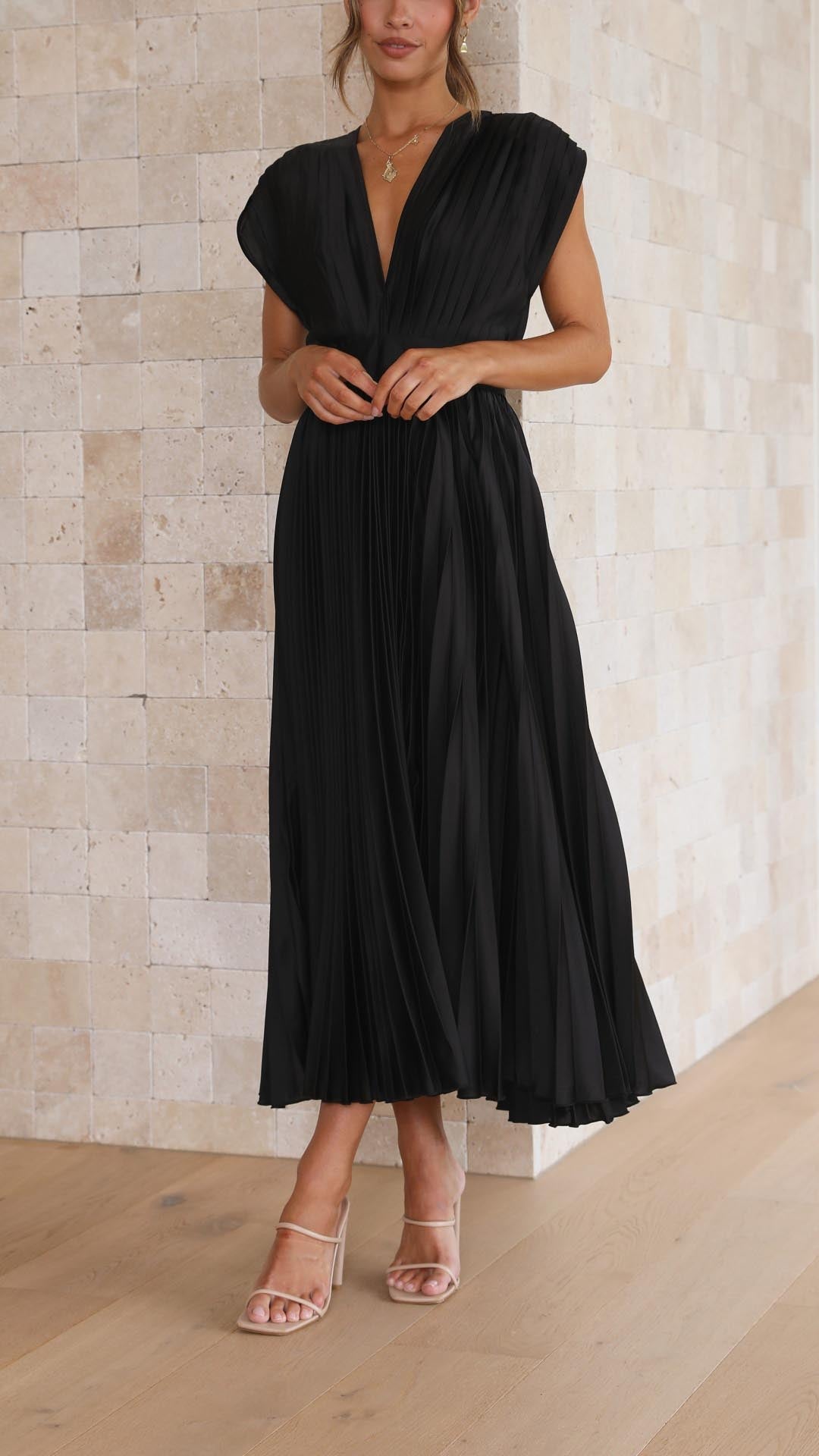 Kaitlyn | Elegant Pleated Wedding Guest Dress